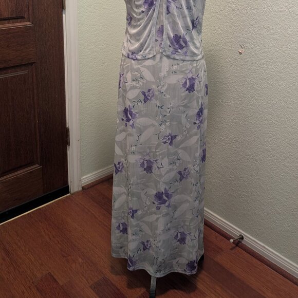 Long Floral Dress for Ladies- Size M- Sleeveless-Green/Purple - Picture 10 of 10